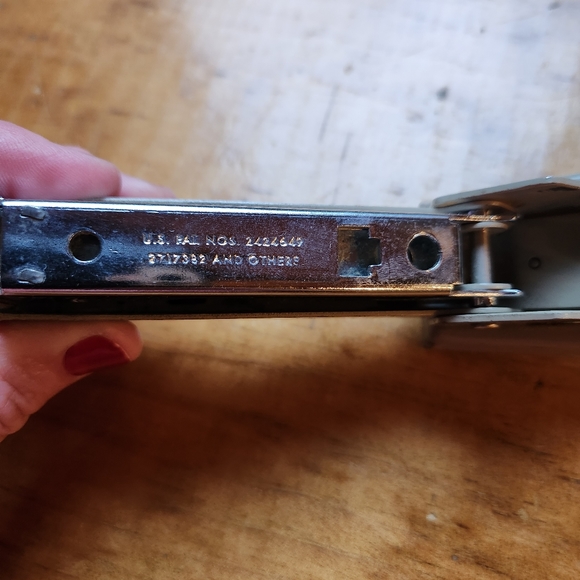 Vintage Swingline Model 711 5" Mini Stapler-Tan - Picture 6 of 8